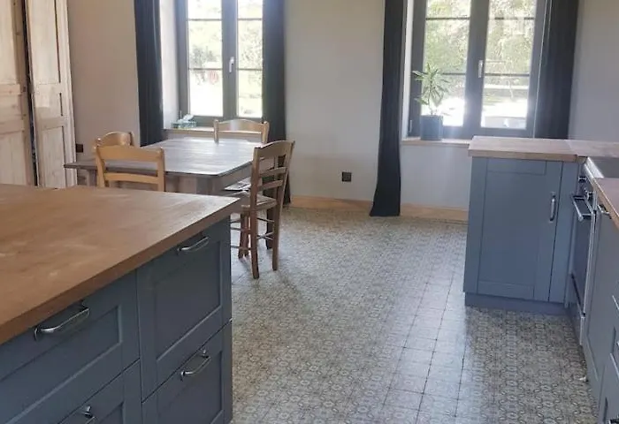 Habitación en casa particular Chambre Spacieuse Et Tranquille Verchin